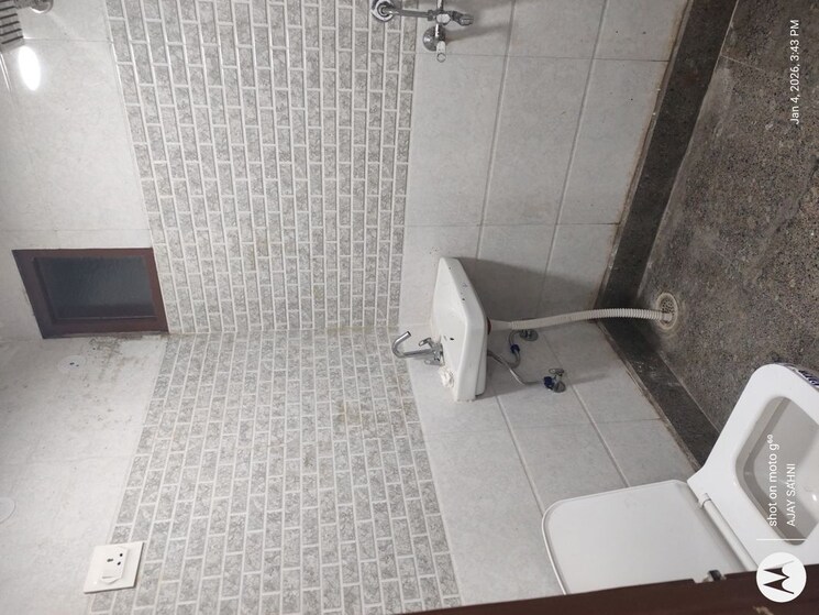 Bathroom, mehrauli 1 Bedroom 400 Sq.Ft. Builder Floor In Mehrauli Delhi 9742866