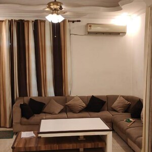 Living Room in  Pg at Gomti Nagar – for Rent