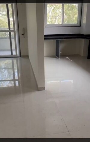 Room in 3 BHK Apartment at Sunit CHS, Model Colony – for Sale