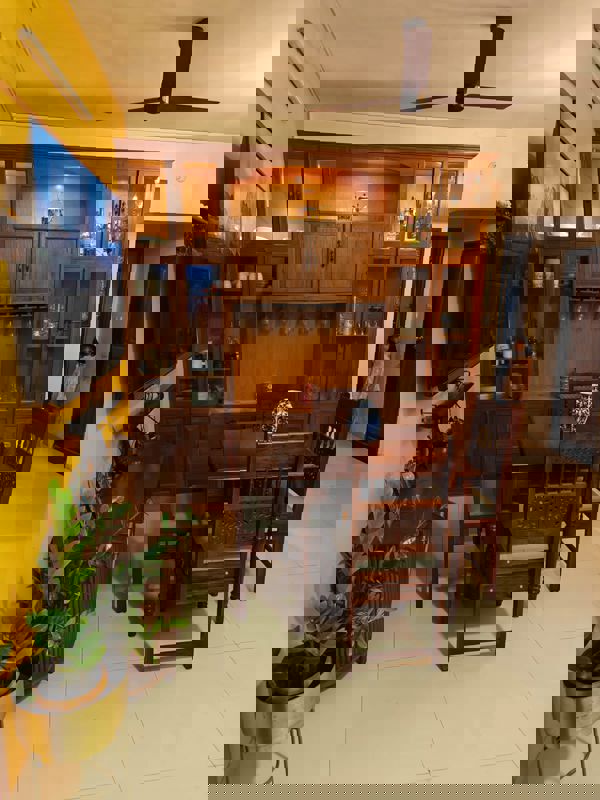 2 BHK Apartment For Sale in Juhu