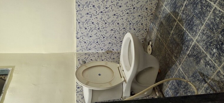 Bathroom, megh-malhar-co-op-housing-society 1 Bedroom 645 Sq.Ft. Apartment In Ghansoli Navi Mumbai 9742919