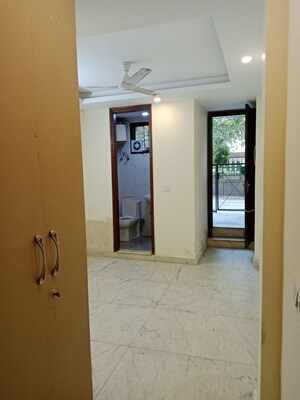 Room in 1 RK Builder Floor at Malviya Nagar – for Rent