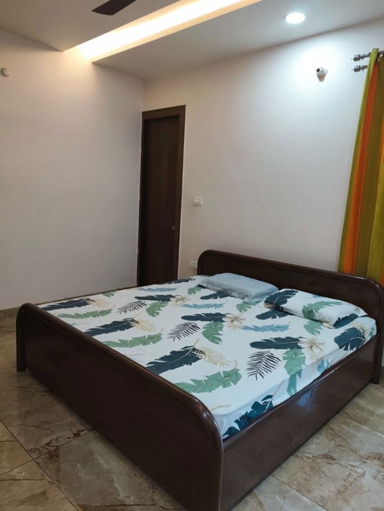 Room, gomti nagar Pg For Boys & Girls In Gomti Nagar 9742957