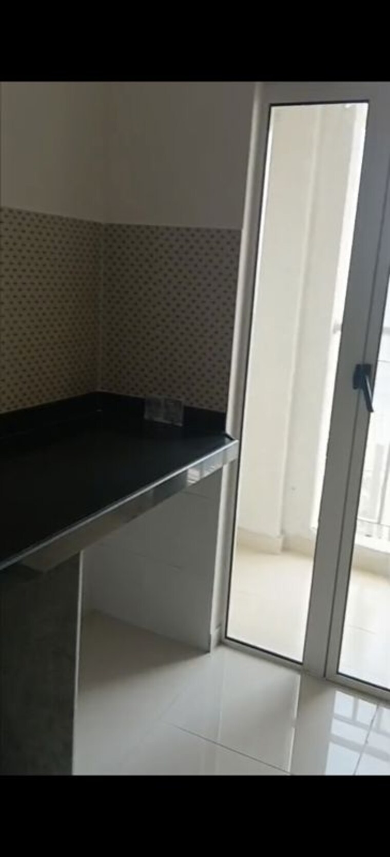 Balcony, lodha-amara-tower-24-and-25 2 Bedroom 722 Sq.Ft. Apartment In Kolshet Road Thane 9742958