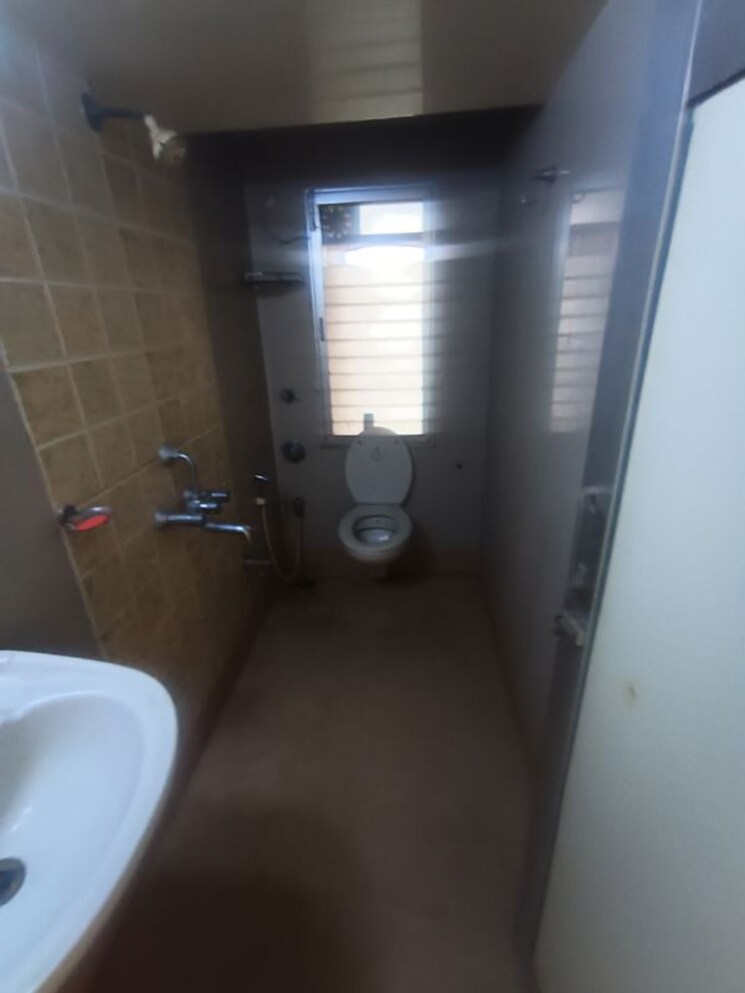 undefined, daze-apartment 3 Bedroom 1400 Sq.Ft. Apartment In Malad West Mumbai 9742960