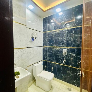 Furnished Amenities in 2 BHK Builder Floor at Dwarka Mor – for Rent