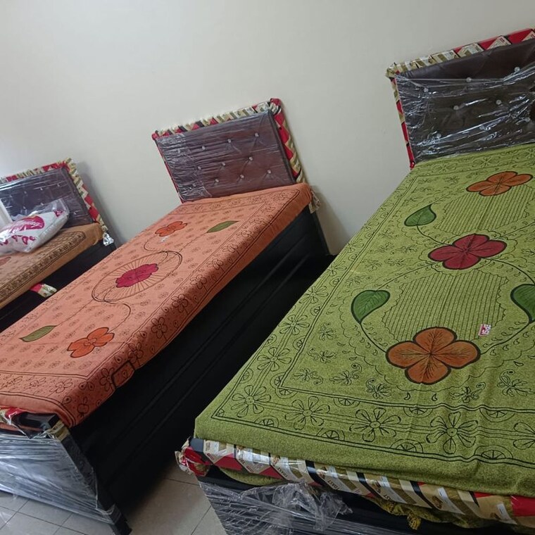 Bedroom, goregaon west Pg For Boys In Goregaon West 9742974