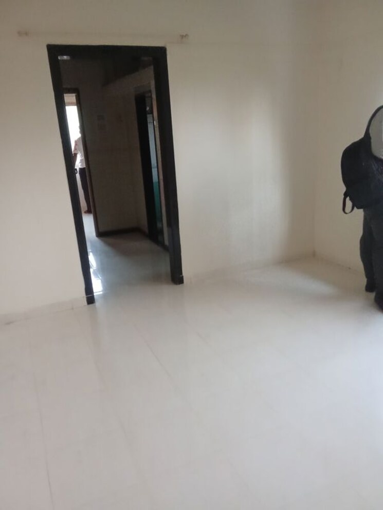 Room, sagar-sangeet-chs 1 Bedroom 500 Sq.Ft. Apartment In Borivali West Mumbai 9743019