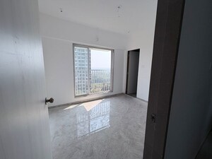 Room in 1 BHK Apartment at Shraddha Pearl, Kannamwar Nagar – for Rent