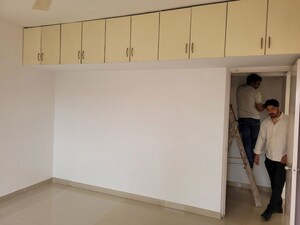 Room in 2 BHK Apartment at Paranjape Crystal Garden, Baner – for Rent