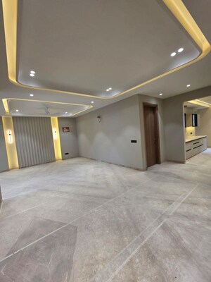 Bedroom in 4 BHK Builder Floor at Sector 46 – for Sale