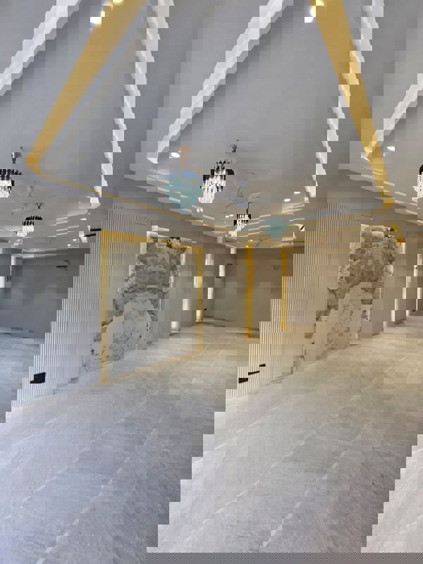 4 BHK + Servant Room Builder Floor For Sale in Sector 46