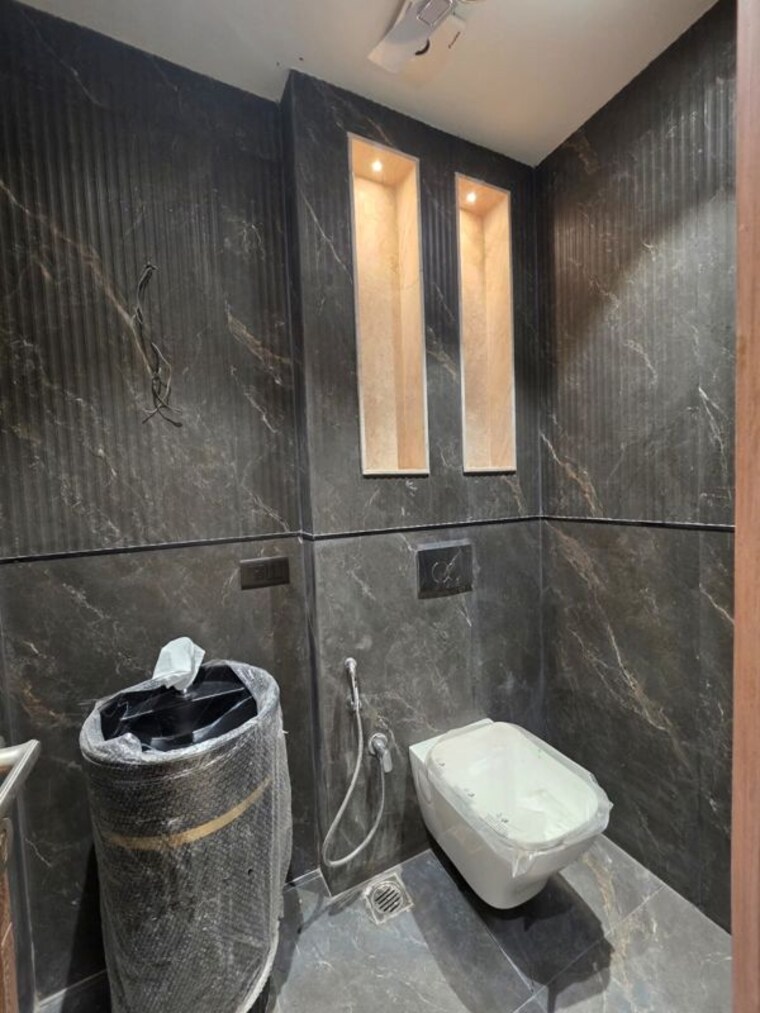 Bathroom, sector 46 4 Bedroom 3000 Sq.Ft. Builder Floor In Sector 46 Gurgaon 9743027