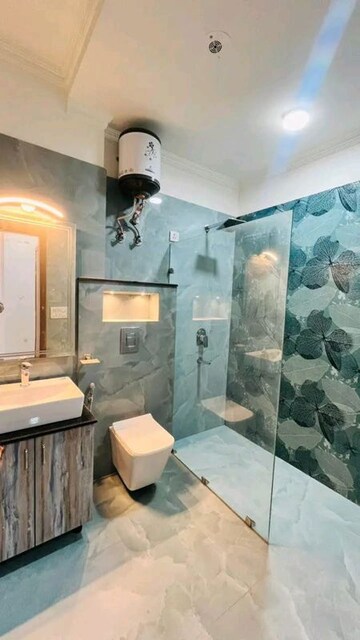 Bathroom in 3.5 BHK Builder Floor at Vipul World Floors, Sector 48 – for Sale