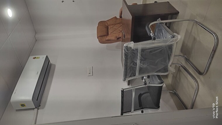 undefined, vibhuti khand Commercial Office Space 800 Sq.Ft. In Vibhuti Khand Lucknow 9743065