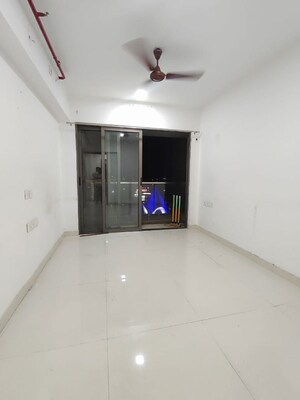 Bedroom in 3 BHK Apartment at Piramal Sunteck Signia Waterfront, Airoli Sector 14 – for Rent