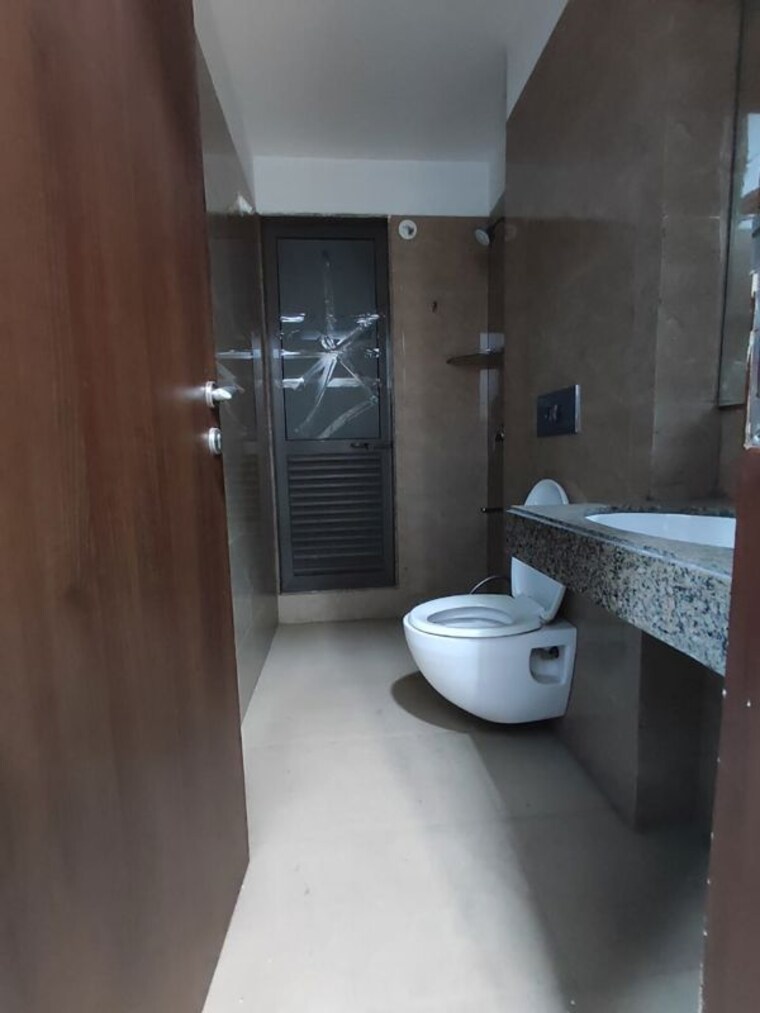 Bathroom, piramal-sunteck-signia-waterfront 3 Bedroom 1945 Sq.Ft. Apartment In Airoli Sector 14 Navi Mumbai 9743069