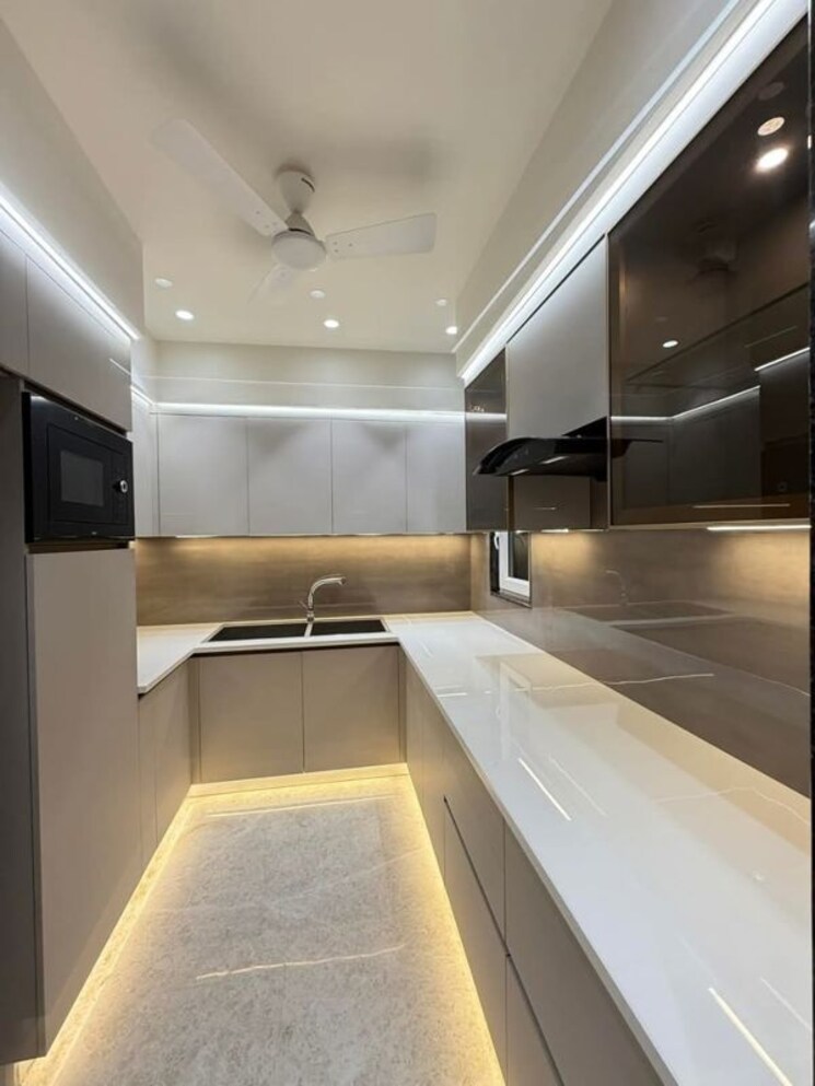 Kitchen, vipul-world-floors 3.5 Bedroom 1728 Sq.Ft. Builder Floor In Sector 48 Gurgaon 9743070