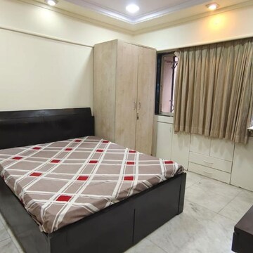 Bedroom in 2 BHK Apartment at Orchid Apartment Khar West, Pali Hill – for Rent