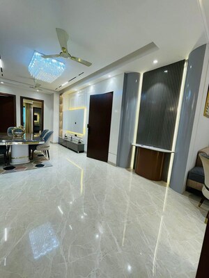 Living Room in 3.5 BHK Builder Floor at Ansal API Esencia, Sector 67 – for Sale