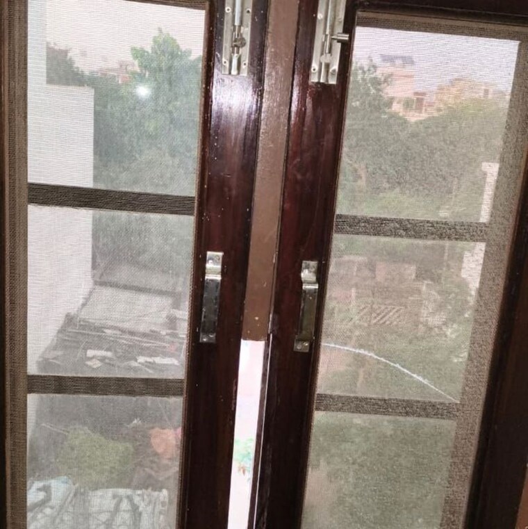 Balcony, gomti nagar Pg For Girls In Gomti Nagar 9743124