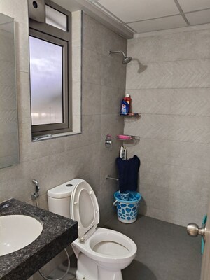 Bathroom in 2 BHK Apartment at Kalpataru Paramount, Kapur Bawdi – for Sale