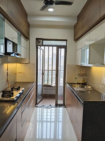 Kitchen in 2 BHK Apartment at Kalpataru Paramount, Kapur Bawdi – for Sale