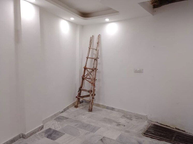 Room, mehrauli 1 Bedroom 500 Sq.Ft. Builder Floor In Mehrauli Delhi 9743224