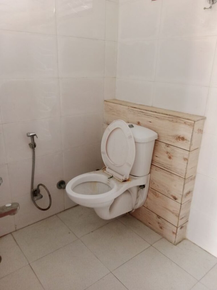 Bathroom, ansals sushant city 2 Bedroom 1352 Sq.Ft. Builder Floor In Ansals Sushant City Panipat 9743229