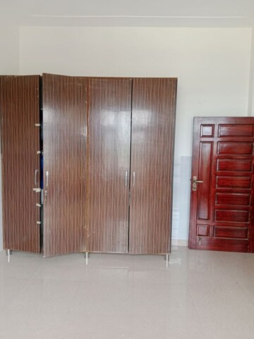 Room in 2 BHK Builder Floor at Ansals Sushant City – for Rent