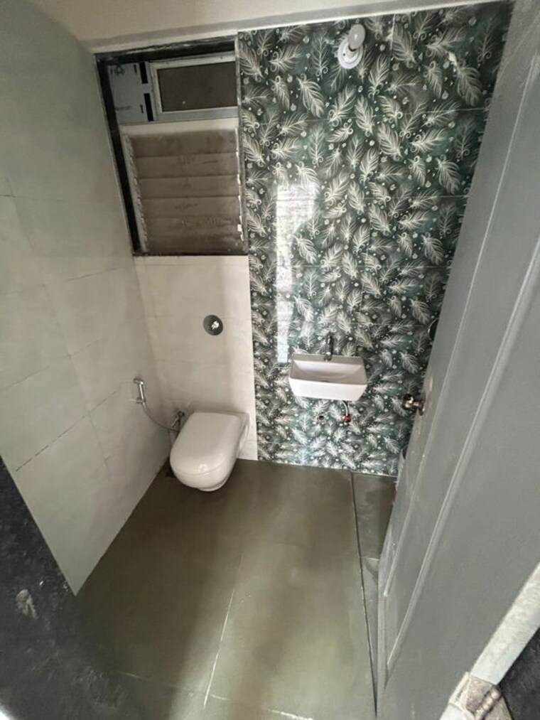 Attached Bathroom, re-form-delta-house 1 Bedroom 425 Sq.Ft. Apartment In Goregaon East Mumbai 9743233