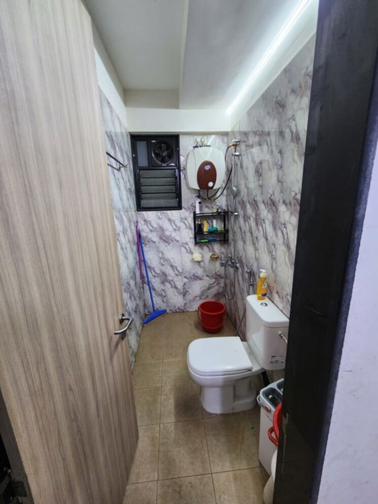 Bathroom, nanded-city 2.5 Bedroom 690 Sq.Ft. Apartment In Sinhagad Road Pune 9743261