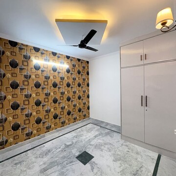 Team Area in 2 BHK Builder Floor at Khirki Extension – for Sale