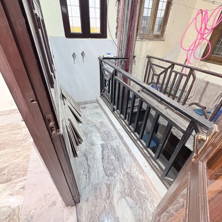 Balcony, khirki extension 2 Bedroom 80 Sq.Yd. Builder Floor In Khirki Extension Delhi 9743270