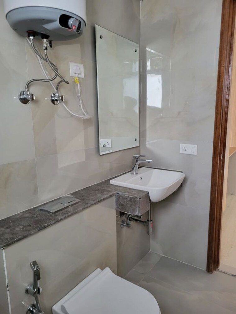 Bathroom, m3m-heights 2 Bedroom 1261 Sq.Ft. Apartment In Sector 65 Gurgaon 9743293