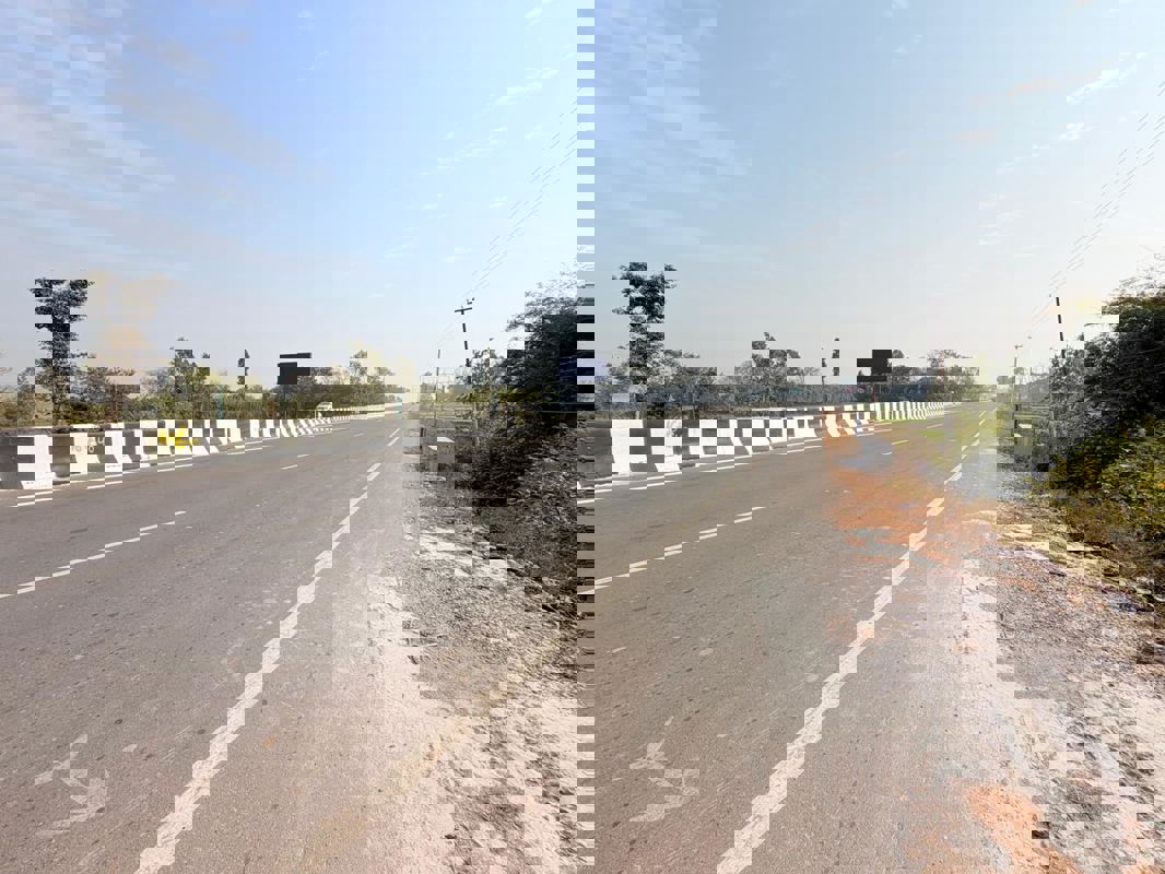 Plot For Sale in Badripur