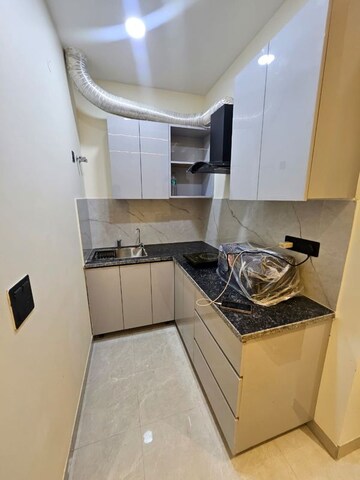 Master Bedroom in 2 BHK Builder Floor at Global Arcade, Sector 42 – for Rent