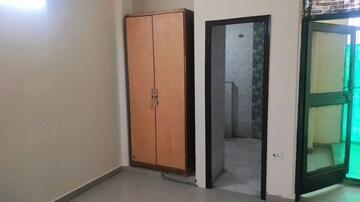 Room in 1 RK Independent House at Sector 41 – for Rent