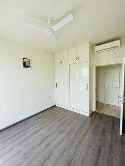 2 BHK + Pooja Room Apartment For Rent in Ireo The Corridors