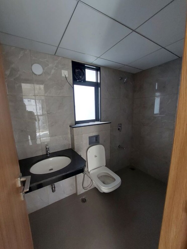 Bathroom, godrej-urban-park 3 Bedroom 1086 Sq.Ft. Apartment In Chandivali Mumbai 9743412