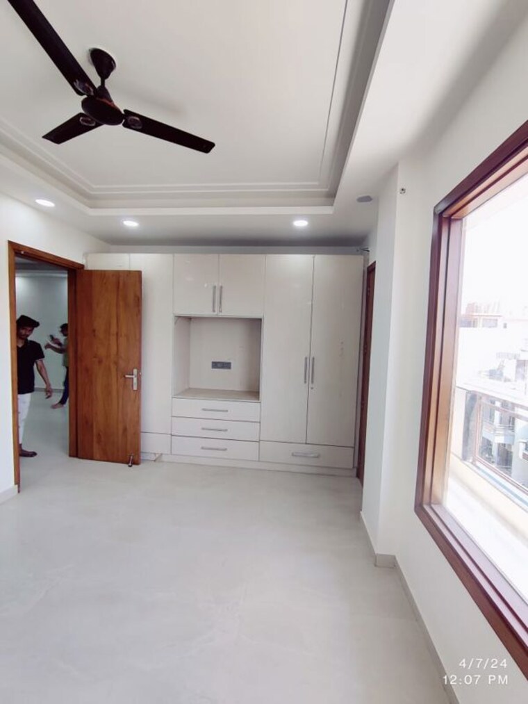 undefined, unitech-south-city-1 3 Bedroom 2200 Sq.Ft. Builder Floor In South City 1 Gurgaon 9743422