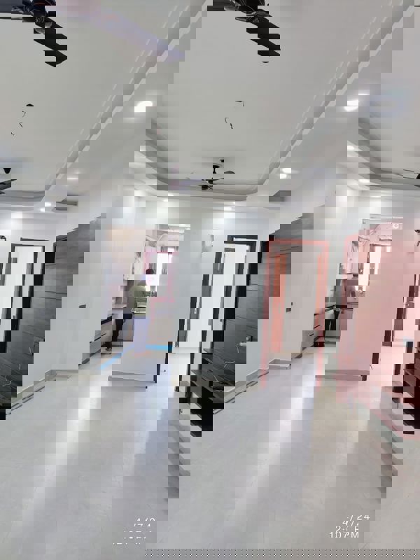 3 BHK Builder Floor For Rent in Unitech South City 1