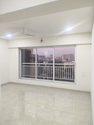 1 BHK Apartment For Rent in Hirani Om Sukhkarta Heights, Vikhroli East