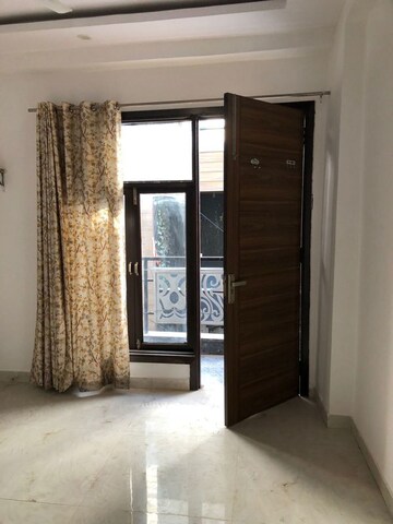 Room in 2 BHK Builder Floor at Chattarpur – for Rent