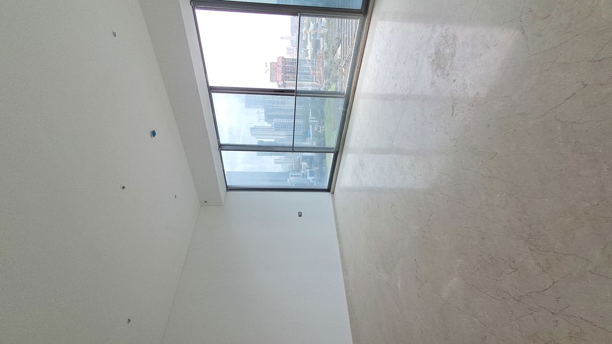 4 BHK + Servant Room 2500 Sq.Ft. Apartment in Rustomjee Crown