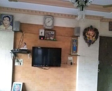 Furnished Amenities in 1 BHK Apartment at Millennium Tower, Kandivali East – for Sale