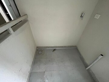 Utility Room in 3 BHK Apartment at Mantra Insignia, Mundhwa – for Rent