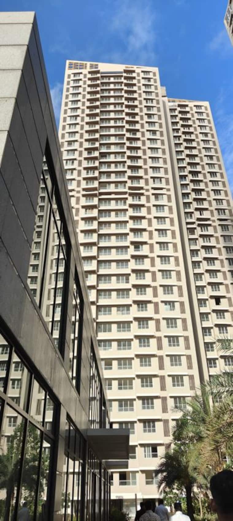 Exterior View, kalpataru-radiance 3 Bedroom 1000 Sq.Ft. Apartment In Goregaon West Mumbai 9743557