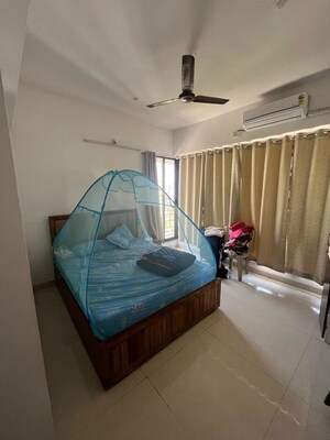Bedroom in 2 BHK Apartment at Sindhi Society, Chembur – for Rent