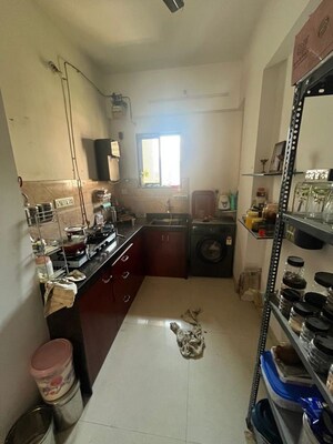 Kitchen in 2 BHK Apartment at Sindhi Society, Chembur – for Rent